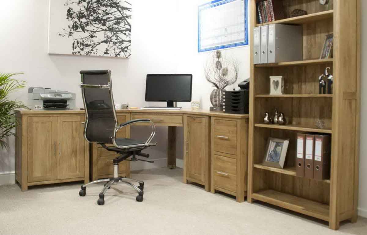 Lựa chọn nội thất có tính cổ điển khi thiết kế văn phòng